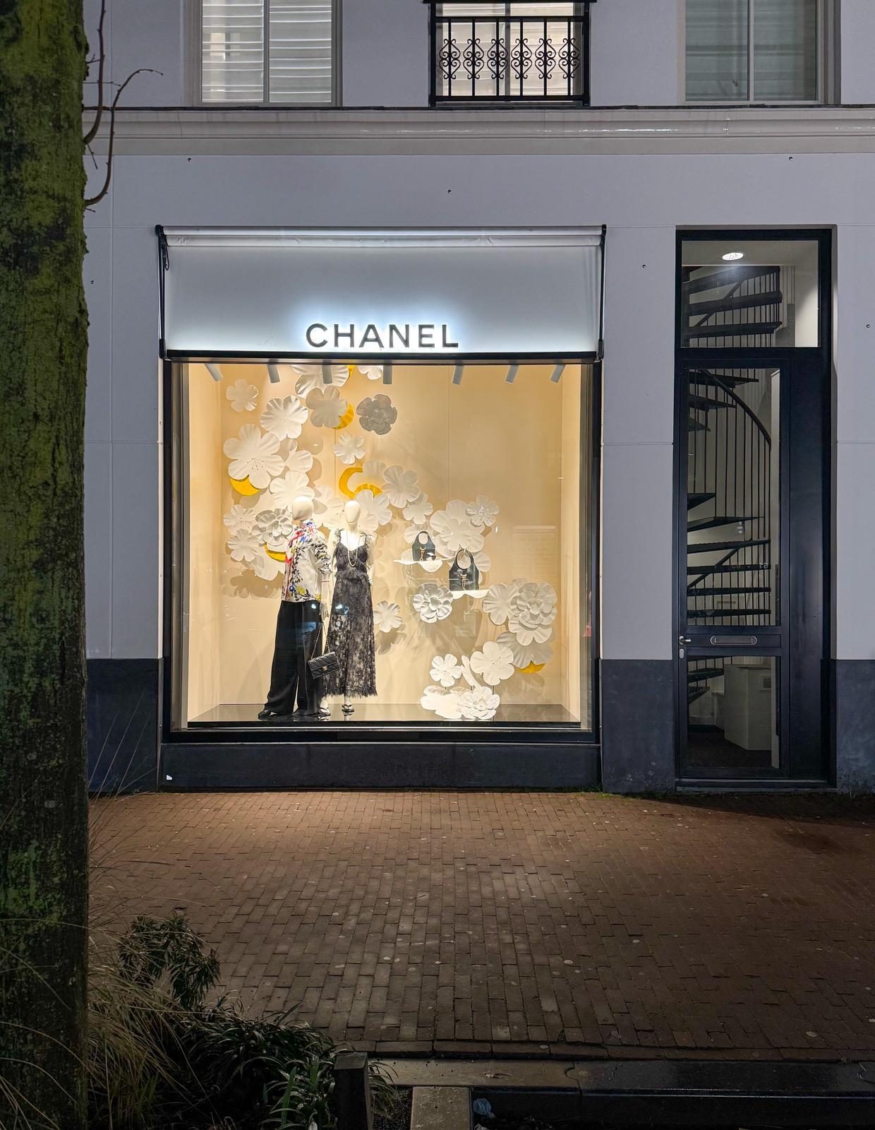 Chanel Amsterdam boutique, mannequin styling for the A/W rotation